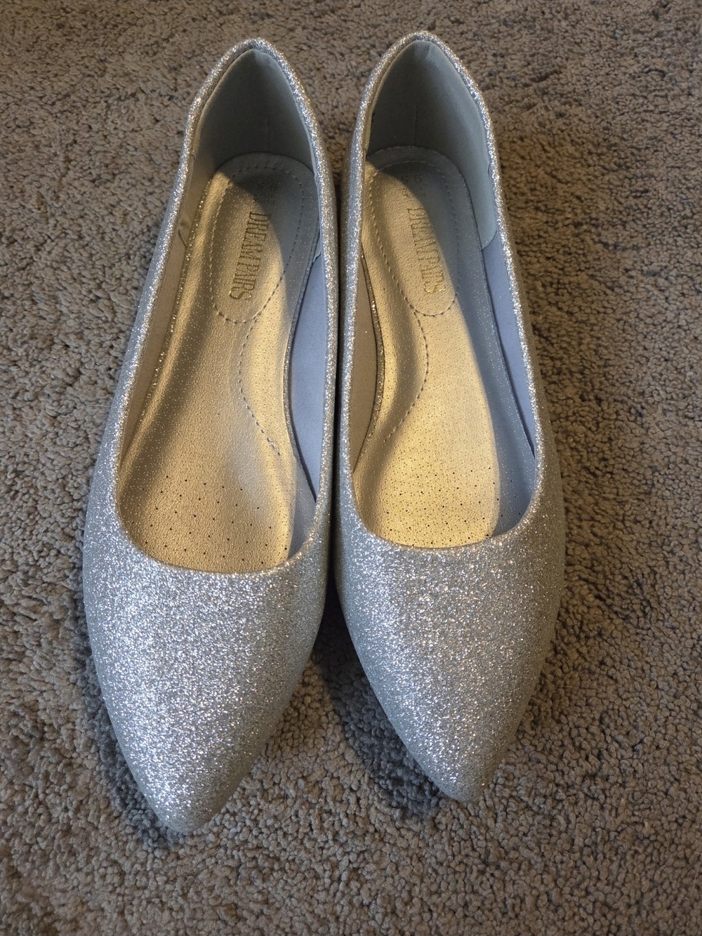Dream Pairs Sparkly Silver Glitter Pointed Ballet Flats Size 9.5